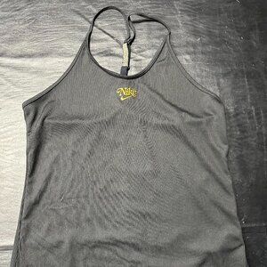 Nike Women’s Workout Top / Tank-Top